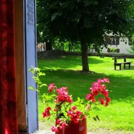Charmant Plain-pied Renove Avec Jardin Clos Et Cheminee, Au Coeur De Rarecourt, Proche Sites Historiques - Fr-1-585-79 別荘 Rarécourt